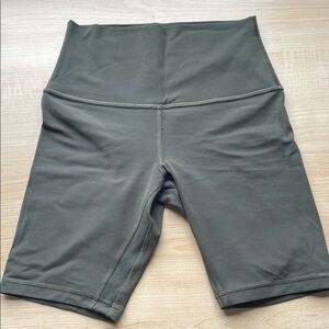 Lululemon align shorts size 4 8” inseam